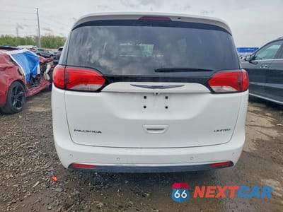 Zdjęcie 6 z 13 samochodu: 2019 CHRYSLER PACIFICA LIMITED VIN:2C4RC1GG3KR576262 - miniatura