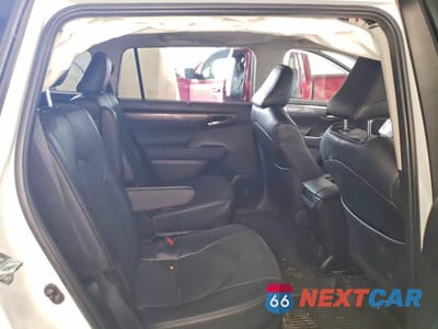 Zdjęcie 11 z 13 samochodu: 2024 TOYOTA HIGHLANDER LIMITED VIN:5TDKDRBH5RS537607 - miniatura