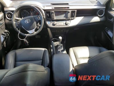 Zdjęcie 8 z 14 samochodu: 2018 TOYOTA RAV4 HV LIMITED VIN:JTMDJREV2JD162827 - miniatura