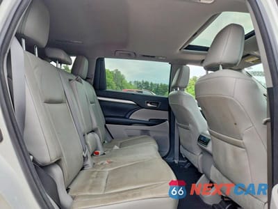 Zdjęcie 11 z 13 samochodu: 2017 TOYOTA HIGHLANDER HYBRID XLE VIN:5TDJGRFH0HS022896 - miniatura