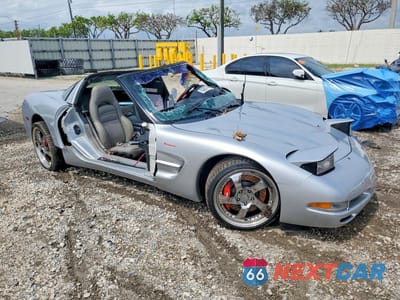 Czwarte zdjęcie samochodu z boku: 1999 CHEVROLET CORVETTE VIN:1G1YY22G9X5128762 - miniatura