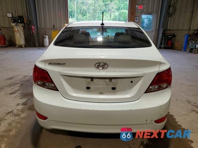 Zdjęcie 6 z 12 samochodu: 2016 HYUNDAI ACCENT SE VIN:KMHCT4AE6GU102097 - miniatura