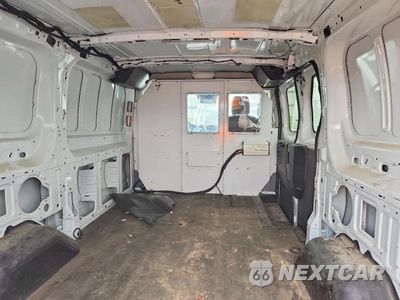 Zdjęcie 10 z 13 samochodu: 2016 FORD TRANSIT T-150 - DELIVERY VAN VIN:1FTYE1ZM5GKA62041 - miniatura