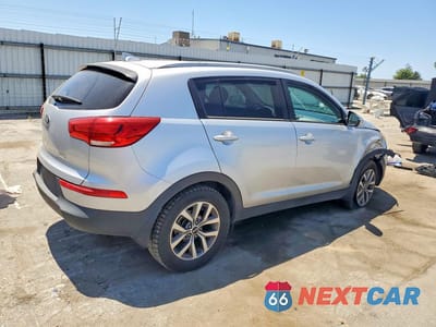 Trzecie zdjęcie samochodu z tyłu: 2014 KIA SPORTAGE LX VIN:KNDPB3AC8E7570152 - miniatura