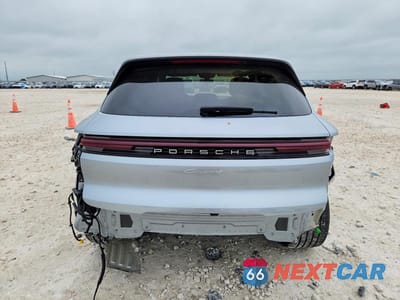 Zdjęcie 6 z 14 samochodu: 2025 PORSCHE CAYENNE VIN:WP1AA2AY3SDA02305 - miniatura