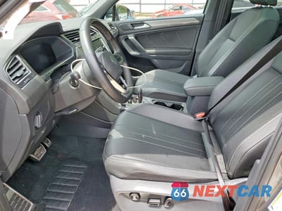 Zdjęcie 7 z 13 samochodu: 2023 VOLKSWAGEN TIGUAN SE R-LINE BLACK VIN:3VVCB7AX5PM039560 - miniatura