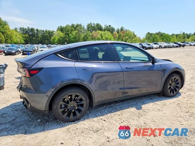 Trzecie zdjęcie samochodu z tyłu: 2023 TESLA MODEL Y VIN:7SAYGDEE2PF760102 - miniatura