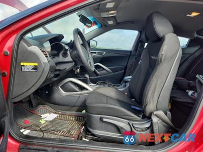 Zdjęcie 7 z 12 samochodu: 2015 HYUNDAI VELOSTER BASE VIN:KMHTC6AD7FU228874 - miniatura