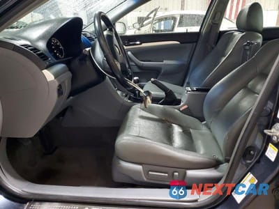 Zdjęcie 7 z 12 samochodu: 2004 ACURA TSX VIN:JH4CL95884C036206 - miniatura