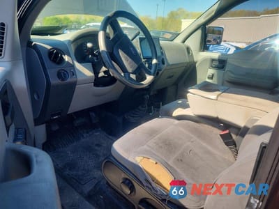Zdjęcie 8 z 12 samochodu: 2006 FORD F150 VIN:1FTRX14W06FA29060 - miniatura
