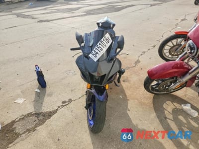 Drugie zdjęcie samochodu z przodu: 2025 YAMAHA YZFR7 VIN:JYARM38E3SA015419 - miniatura