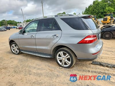 Drugie zdjęcie samochodu z przodu: 2015 MERCEDES-BENZ ML 350 VIN:4JGDA5JB0FA579193 - miniatura