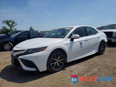 2021 TOYOTA CAMRY SE 4T1G11AK0MU427562 - główne zdjęcie licytacji z USA - miniatura