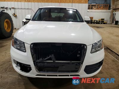 Piąte zdjęcie samochodu w środku: 2012 AUDI Q5 PREMIUM PLUS VIN:WA1LFAFP6CA030859 - miniatura
