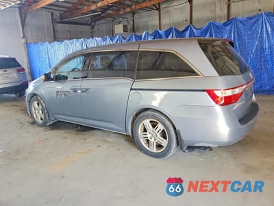 Drugie zdjęcie samochodu z przodu: 2013 HONDA ODYSSEY TOURING VIN:5FNRL5H93DB015422 - miniatura