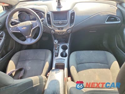Zdjęcie 8 z 13 samochodu: 2016 CHEVROLET CRUZE LT VIN:1G1BE5SM2G7293403 - miniatura