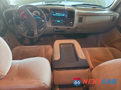 Zdjęcie 8 z 12 samochodu: 2003 CHEVROLET SILVERADO K2500 HEAVY DUTY VIN:1GCHK29103E109778 - miniatura