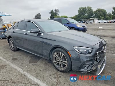 Czwarte zdjęcie samochodu z boku: 2021 MERCEDES-BENZ E 350 VIN:W1KZF8DB0MA967472 - miniatura