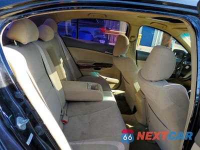 Zdjęcie 10 z 12 samochodu: 2008 HONDA ACCORD EX VIN:1HGCP36778A003306 - miniatura