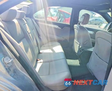 Zdjęcie 10 z 12 samochodu: 2008 MERCEDES-BENZ C 300 4MATIC VIN:WDDGF81X38F094560 - miniatura
