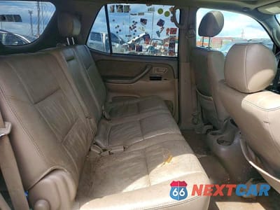Zdjęcie 11 z 13 samochodu: 2007 TOYOTA SEQUOIA SR5 VIN:5TDBT44A47S279163 - miniatura