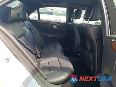 Zdjęcie 10 z 12 samochodu: 2013 MERCEDES-BENZ E 350 4MATIC VIN:WDDHF8JB9DA672919 - miniatura