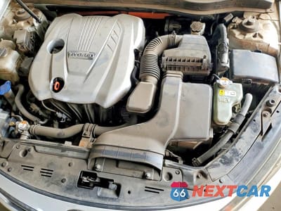 Zdjęcie 11 z 12 samochodu: 2016 KIA OPTIMA HYBRID VIN:KNAGN4AD2G5099021 - miniatura