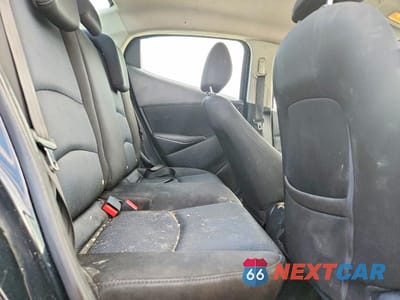 Zdjęcie 10 z 12 samochodu: 2017 TOYOTA YARIS IA BASE VIN:3MYDLBYV5HY180194 - miniatura