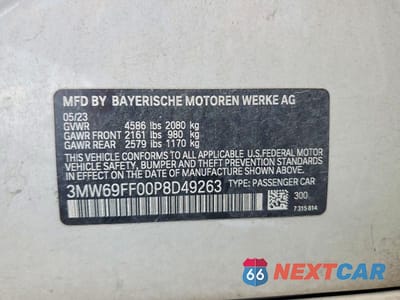 Zdjęcie 12 z 12 samochodu: 2023 BMW 330I VIN:3MW69FF00P8D49263 - miniatura