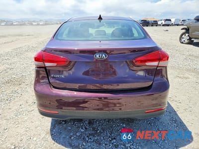 Zdjęcie 6 z 13 samochodu: 2017 KIA FORTE LX VIN:3KPFK4A73HE148525 - miniatura