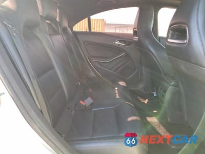 Zdjęcie 10 z 12 samochodu: 2014 MERCEDES-BENZ CLA 250 VIN:WDDSJ4EB9EN038205 - miniatura