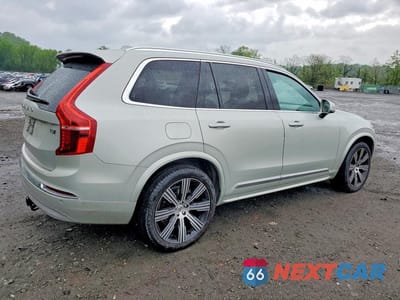 Trzecie zdjęcie samochodu z tyłu: 2022 VOLVO XC90 T6 INSCRIPTION VIN:YV4A22PL2N1798705 - miniatura