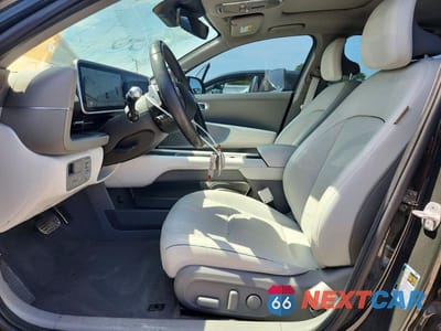 Zdjęcie 7 z 12 samochodu: 2023 HYUNDAI IONIQ 6 LIMITED VIN:KMHM54AC6PA047794 - miniatura
