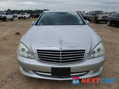 Piąte zdjęcie samochodu w środku: 2007 MERCEDES-BENZ S 550 VIN:WDDNG71XX7A143506 - miniatura