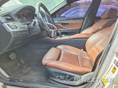 Zdjęcie 7 z 12 samochodu: 2013 BMW 550 XI VIN:WBAFU9C54DDY72106 - miniatura
