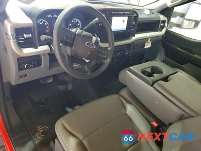 Zdjęcie 8 z 12 samochodu: 2023 FORD F350 SUPER DUTY VIN:1FTRF3BA3PEC46180 - miniatura