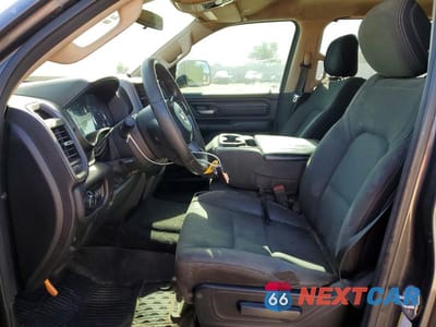 Zdjęcie 7 z 12 samochodu: 2019 RAM 1500 TRADESMAN VIN:1C6RREGT8KN541210 - miniatura