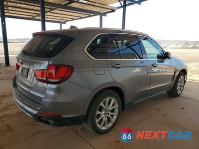 Trzecie zdjęcie samochodu z tyłu: 2015 BMW X5 XDRIVE50I VIN:5UXKR6C59F0J79249 - miniatura