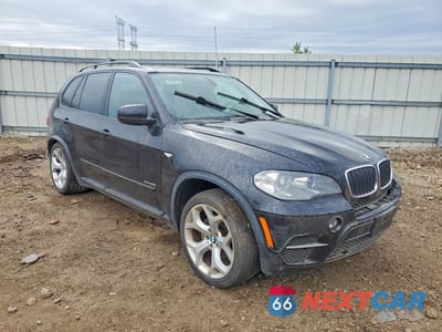 Czwarte zdjęcie samochodu z boku: 2012 BMW X5 VIN:5UXZV4C5XCL766259 - miniatura