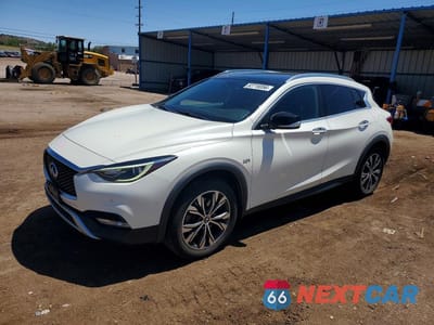 2017 INFINITI QX30 PREMIUM SJKCH5CR3HA022901 - główne zdjęcie licytacji z USA - miniatura