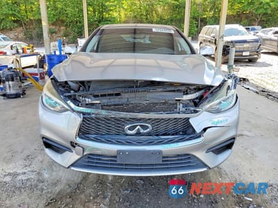 Piąte zdjęcie samochodu w środku: 2017 INFINITI QX30 BASE VIN:SJKCH5CP4HA033873 - miniatura