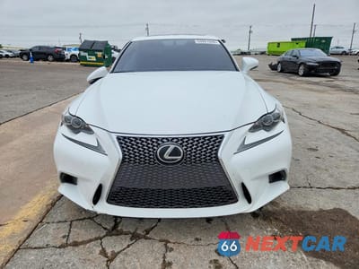 Piąte zdjęcie samochodu w środku: 2016 LEXUS IS 350 VIN:JTHBE1D23G5024073 - miniatura