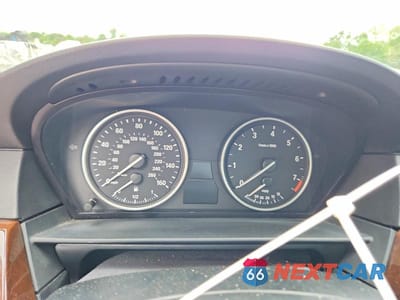 Zdjęcie 9 z 12 samochodu: 2010 BMW 535 XI VIN:WBANV9C52AC391006 - miniatura