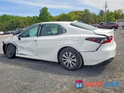 Drugie zdjęcie samochodu z przodu: 2021 TOYOTA CAMRY LE VIN:4T1C31AK8MU562748 - miniatura