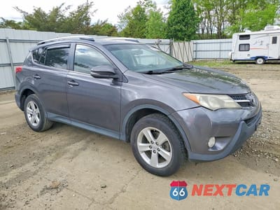 Czwarte zdjęcie samochodu z boku: 2014 TOYOTA RAV4 XLE VIN:JTMRFREV6ED072299 - miniatura
