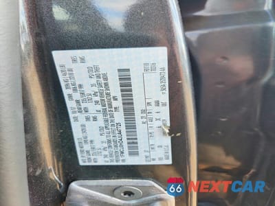 Zdjęcie 13 z 13 samochodu: 2018 FORD ESCAPE SEL VIN:1FMCU0HD4JUA47725 - miniatura