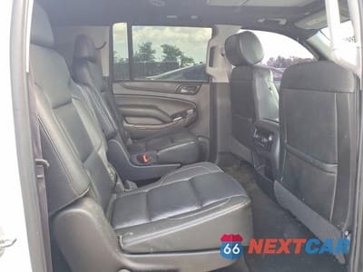 Zdjęcie 11 z 13 samochodu: 2017 CHEVROLET SUBURBAN K1500 LT VIN:1GNSKHKC9HR344708 - miniatura