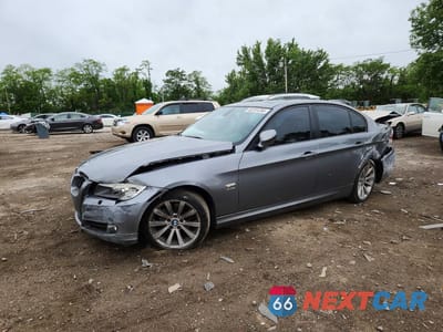 2011 BMW 328 XI WBAPK7G54BNN71318 - główne zdjęcie licytacji z USA - miniatura