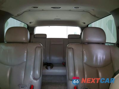 Zdjęcie 10 z 13 samochodu: 2003 CHEVROLET SUBURBAN C1500 VIN:1GNEC16Z03J314715 - miniatura