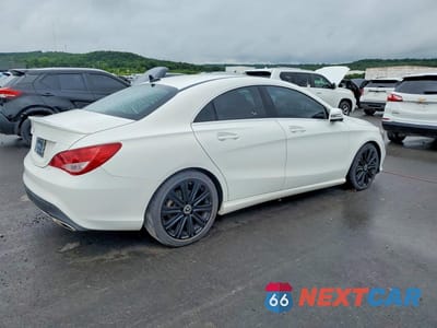 Trzecie zdjęcie samochodu z tyłu: 2018 MERCEDES-BENZ CLA 250 VIN:WDDSJ4EB8JN654133 - miniatura